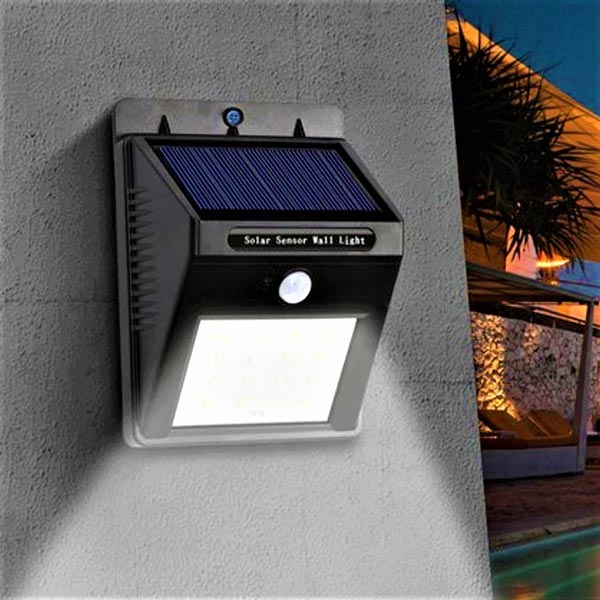 Zidna Solarna Lampa sa Senzorom Pokreta
